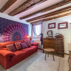 Apartment Piccolo - Cozy In The Heart Of Authentic, Venice