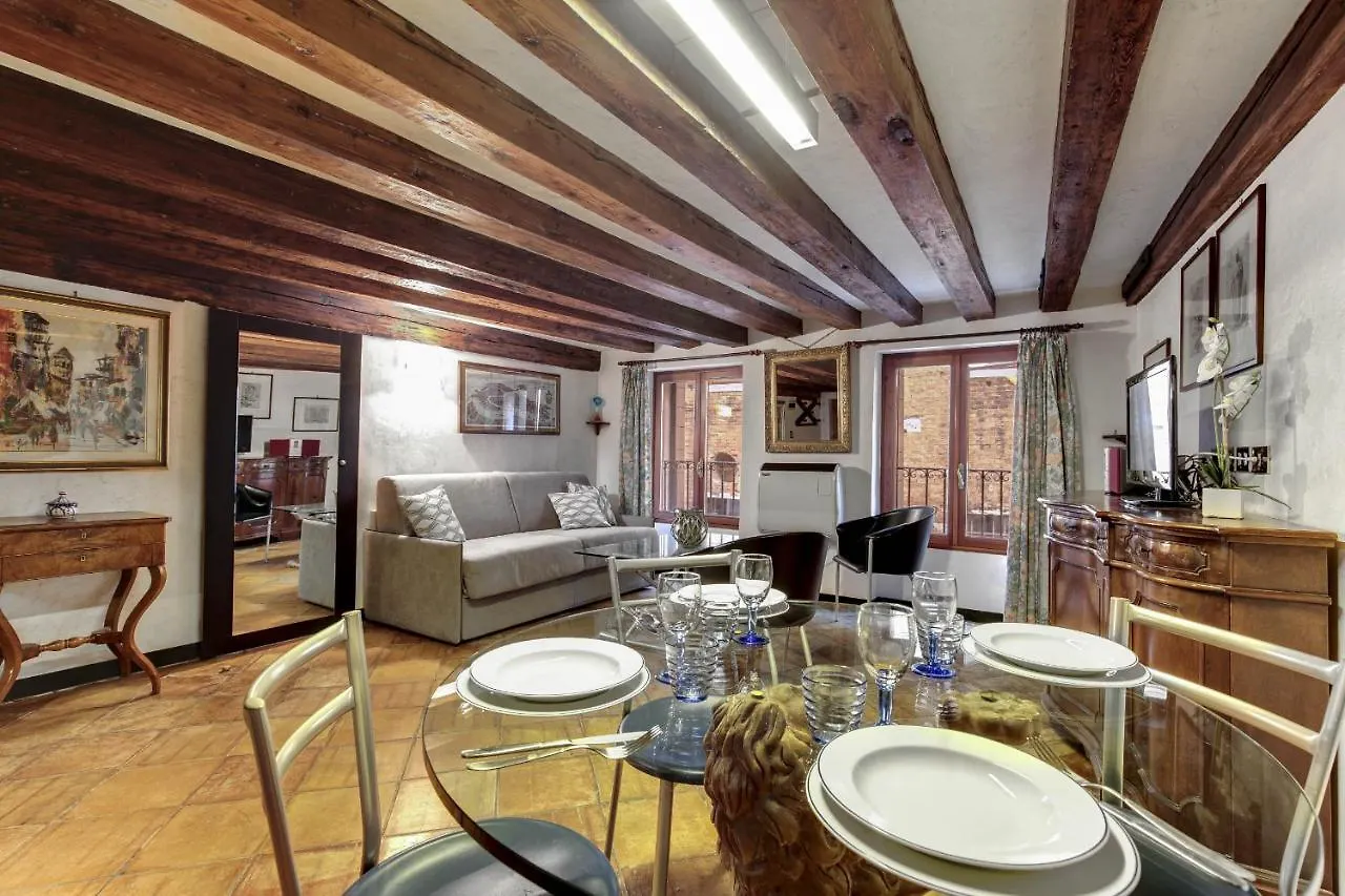 דירה ונציה Canal View Suite In Rialto By Wonderful Italy איטליה