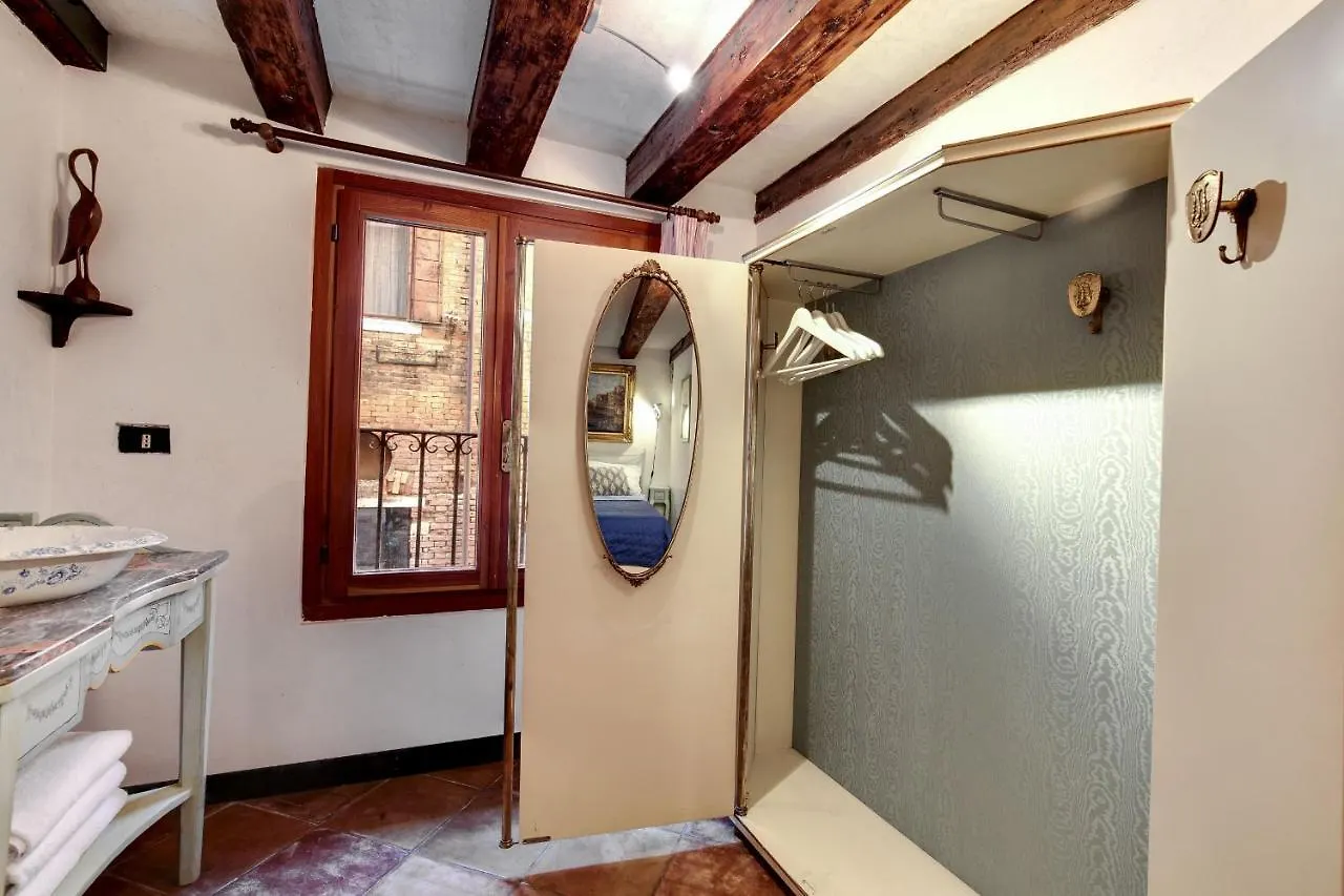ונציה Canal View Suite In Rialto By Wonderful Italy